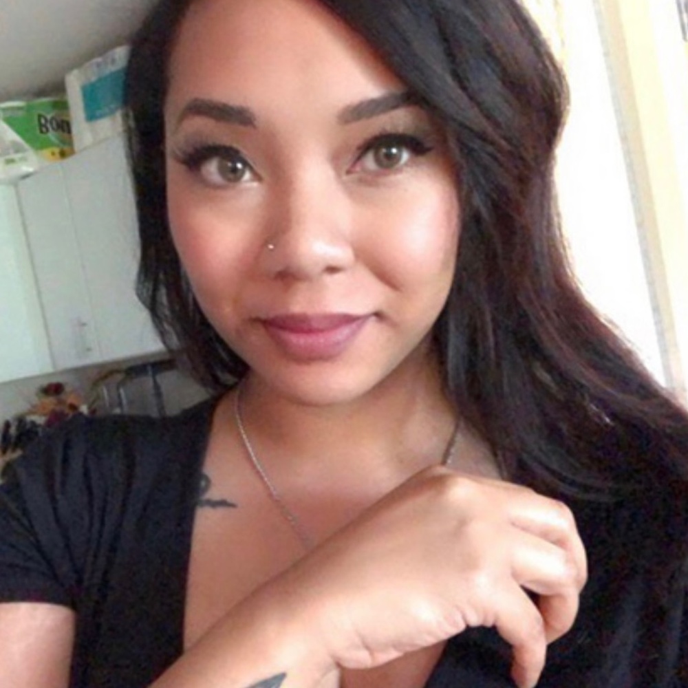 Meet your Posher, Ariel